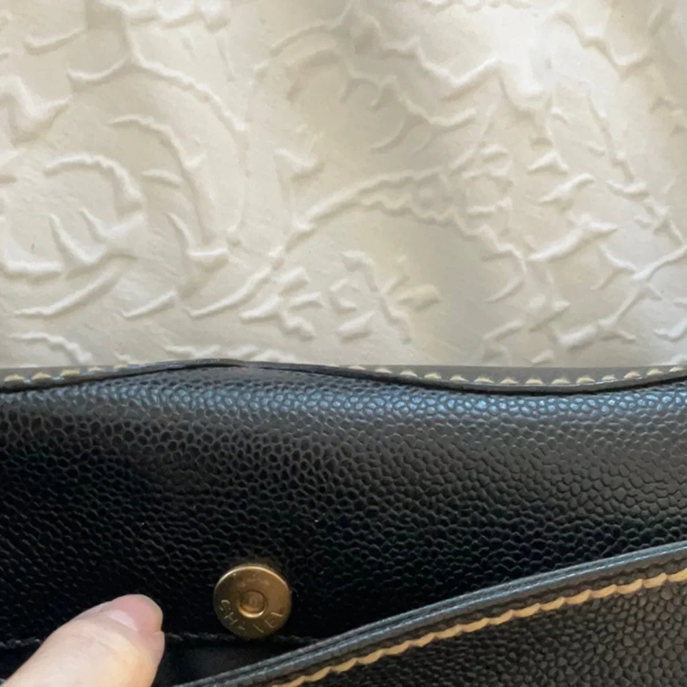 AUTH CHANEL BLACK BAG CAVIAR LEATHER STUNNING
